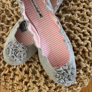 American Eagle Slippers for Women